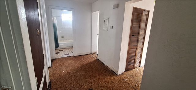 3816 Bucyrus Avenue, Cleveland, OH 44109