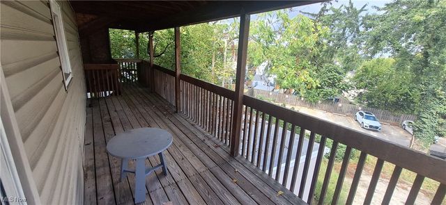 3816 Bucyrus Avenue, Cleveland, OH 44109