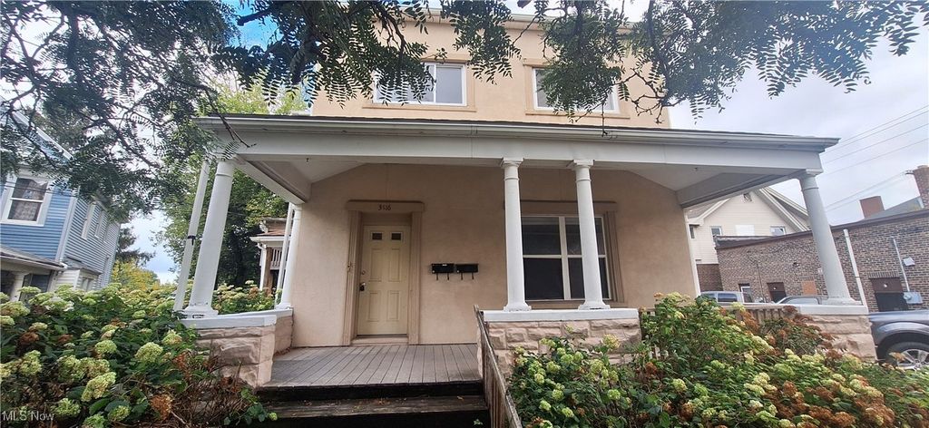 3816 Bucyrus Avenue, Cleveland, OH 44109