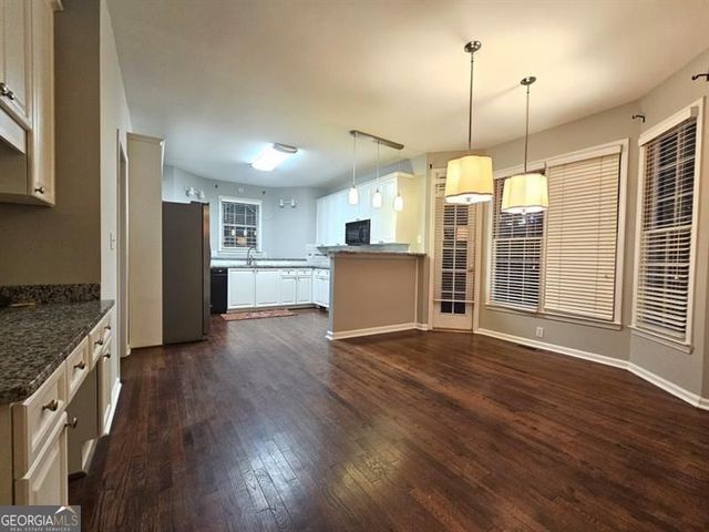 4320 Waterford Drive, Suwanee, GA 30024