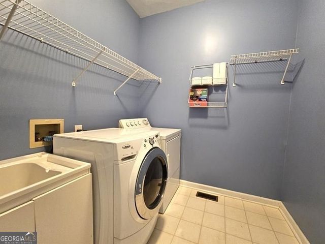 4320 Waterford Drive, Suwanee, GA 30024