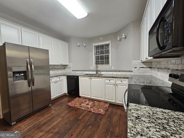 4320 Waterford Drive, Suwanee, GA 30024