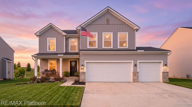 521 Elm Street, Chelsea, MI 48118