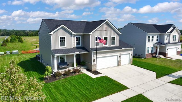 521 Elm Street, Chelsea, MI 48118