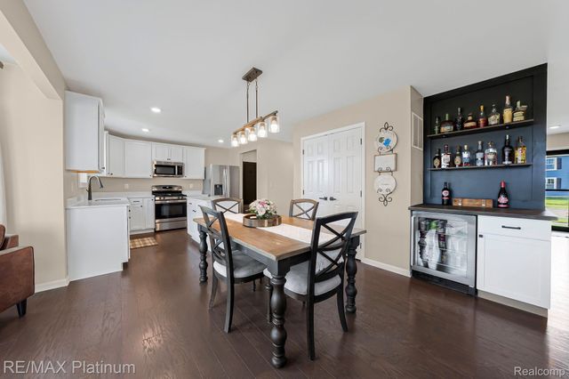 521 Elm Street, Chelsea, MI 48118