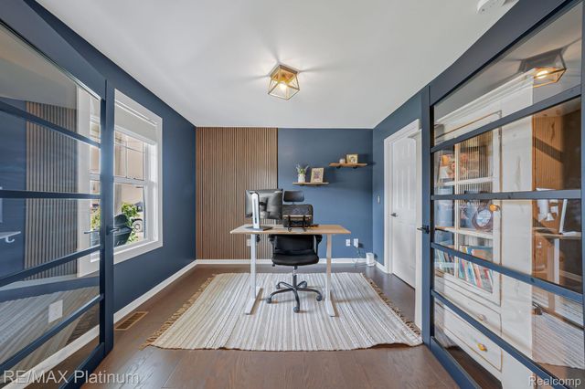 521 Elm Street, Chelsea, MI 48118