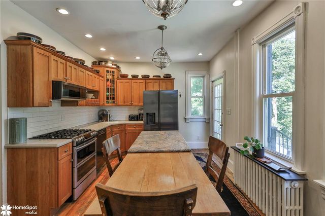 507 East Station Avenue, Coopersburg Boro, PA 18036