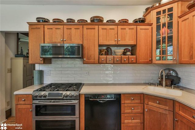 507 East Station Avenue, Coopersburg Boro, PA 18036