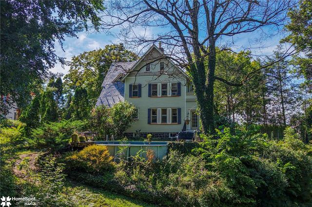 507 East Station Avenue, Coopersburg Boro, PA 18036