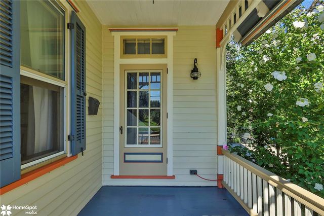 507 East Station Avenue, Coopersburg Boro, PA 18036