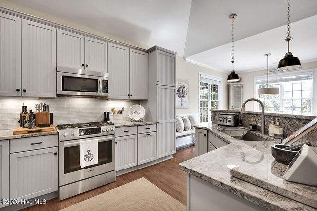 3703 Cinnamon Fern Drive, Southport, NC 28461