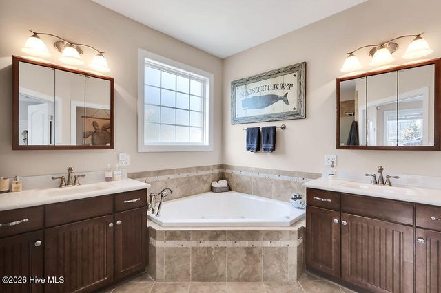 3703 Cinnamon Fern Drive, Southport, NC 28461