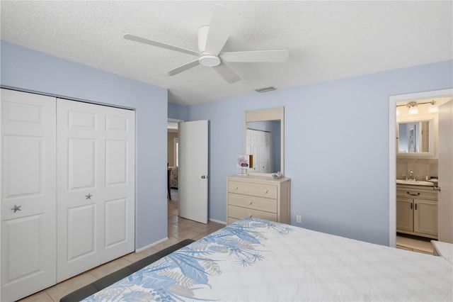 117 NEPTUNE LANE, Holmes Beach, FL 34217