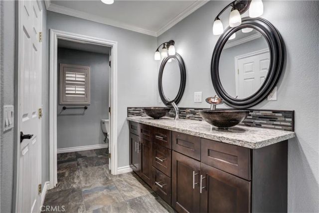 30405 Golden Gate, Canyon Lake, CA 92587