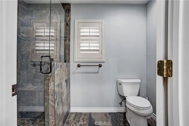 30405 Golden Gate, Canyon Lake, CA 92587