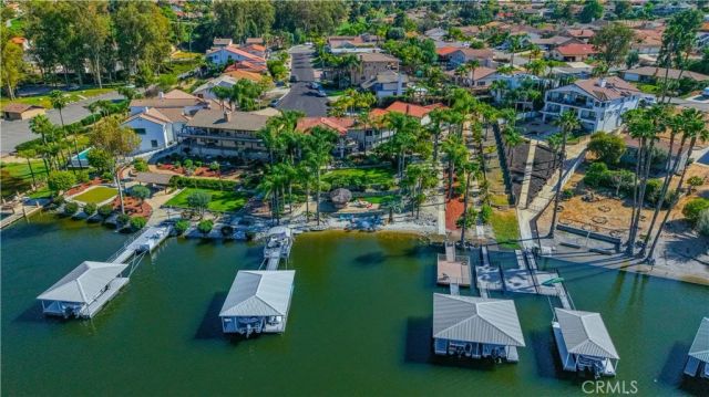 30405 Golden Gate, Canyon Lake, CA 92587