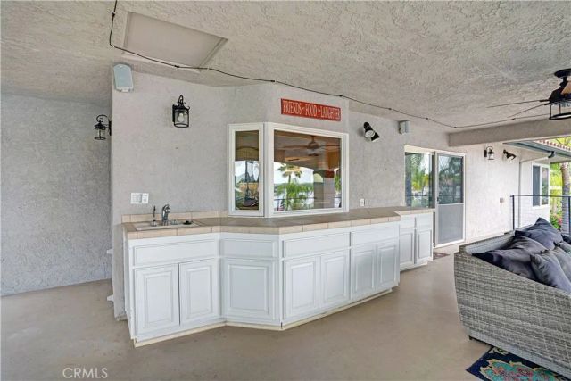 30405 Golden Gate, Canyon Lake, CA 92587
