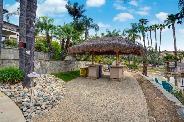30405 Golden Gate, Canyon Lake, CA 92587