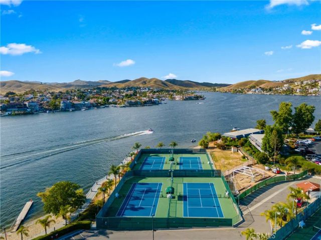 30405 Golden Gate, Canyon Lake, CA 92587