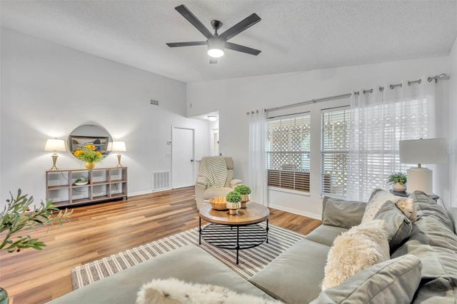 1436 AUBURN GREEN LOOP, Winter Park, FL 32792