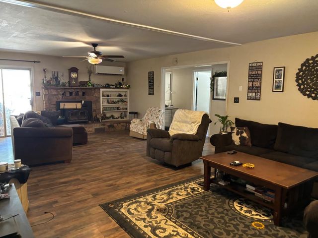 20045 Jesus Maria Rd, Mokelumne Hill, CA 95245