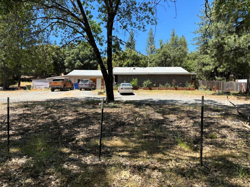 20045 Jesus Maria Rd, Mokelumne Hill, CA 95245