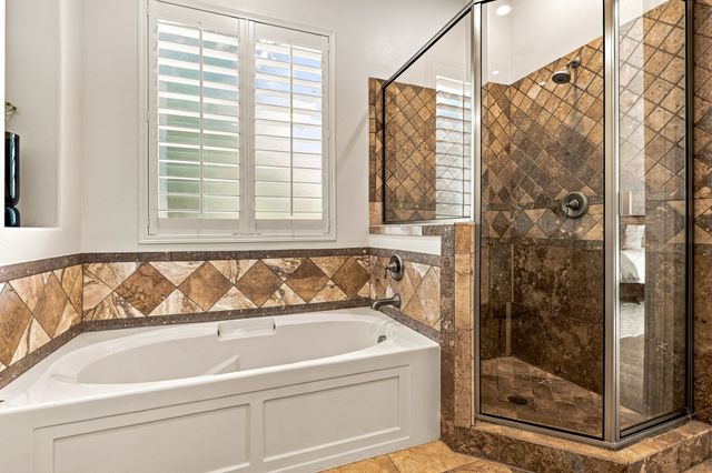 14755 Stanford Court, Addison, TX 75254