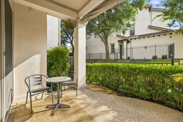 14755 Stanford Court, Addison, TX 75254