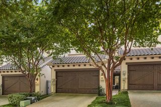 14755 Stanford Court, Addison, TX 75254