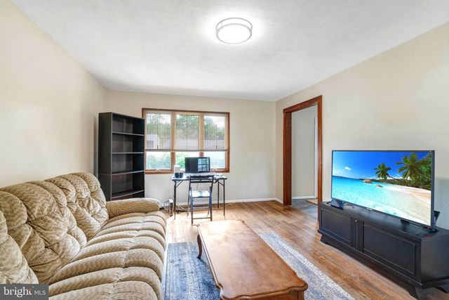53 HOLLY BLVD, Southampton, NJ 08088
