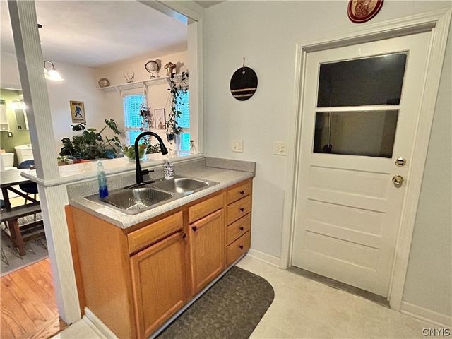 409 Pleasantview Avenue, Syracuse, NY 13208