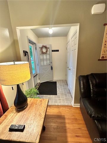 409 Pleasantview Avenue, Syracuse, NY 13208
