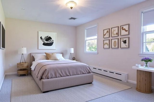 346 Chestnut St, Franklin, MA 02038