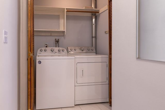 346 Chestnut St, Franklin, MA 02038