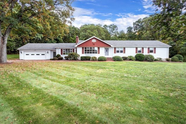 346 Chestnut St, Franklin, MA 02038