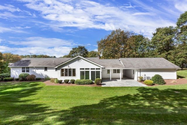 346 Chestnut St, Franklin, MA 02038