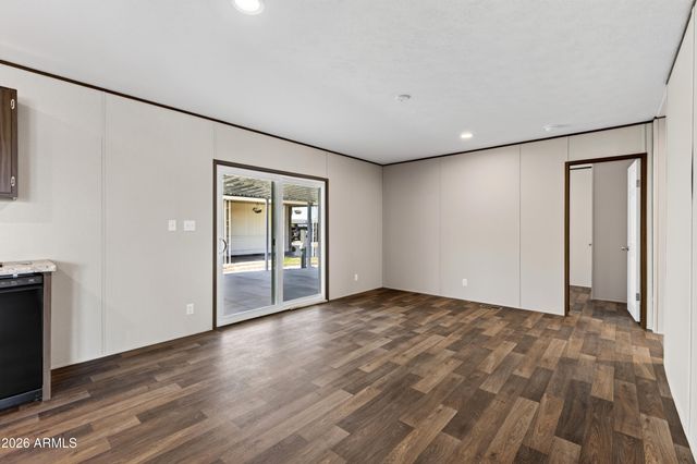 8601 N 103rd Avenue 90, Peoria, AZ 85345