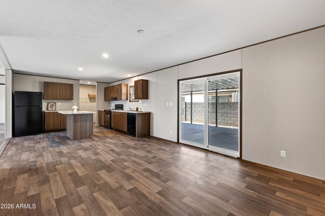 8601 N 103rd Avenue 90, Peoria, AZ 85345