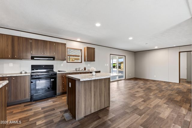 8601 N 103rd Avenue 90, Peoria, AZ 85345
