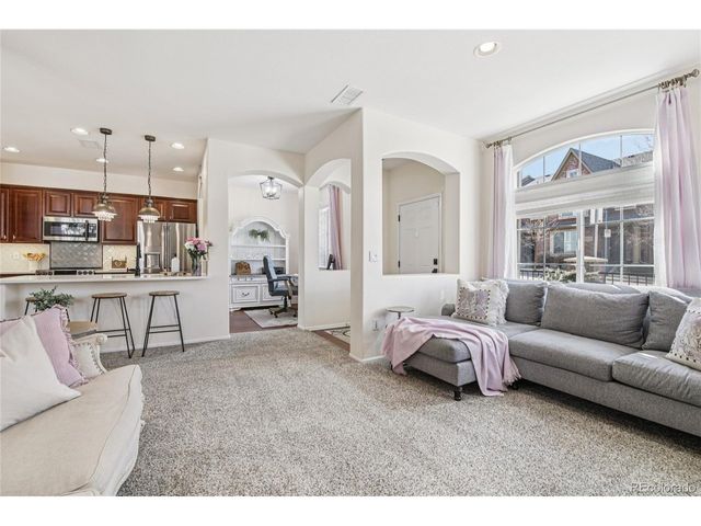 9528 Cedarhurst Ln B, Highlands Ranch, CO 80129