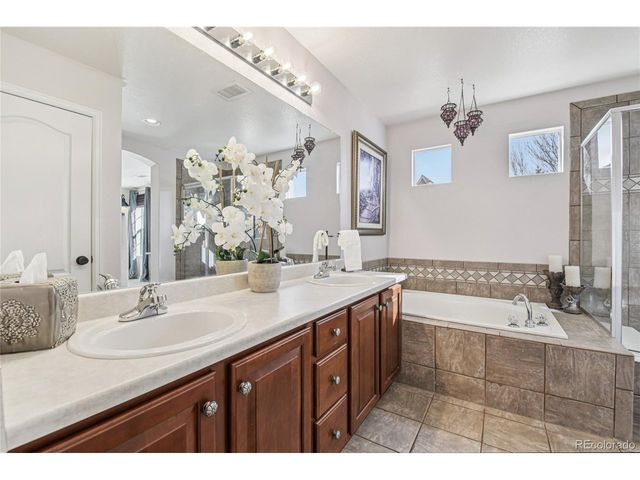 9528 Cedarhurst Ln B, Highlands Ranch, CO 80129