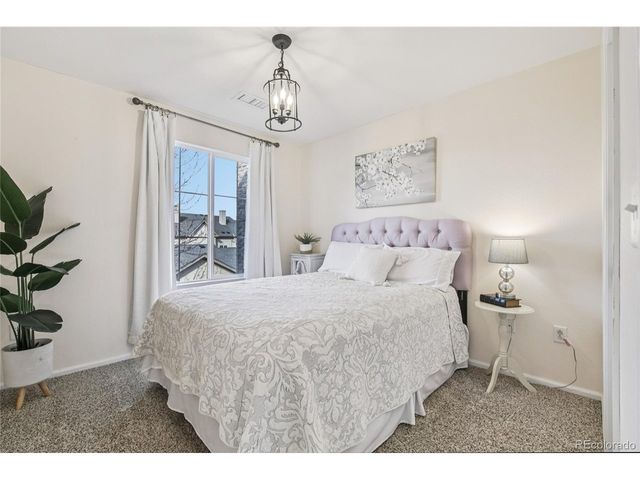 9528 Cedarhurst Ln B, Highlands Ranch, CO 80129