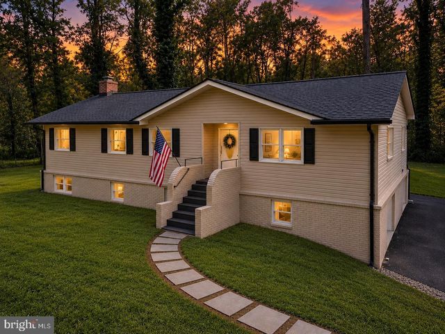 8093 MEETZE RD, Warrenton, VA 20187
