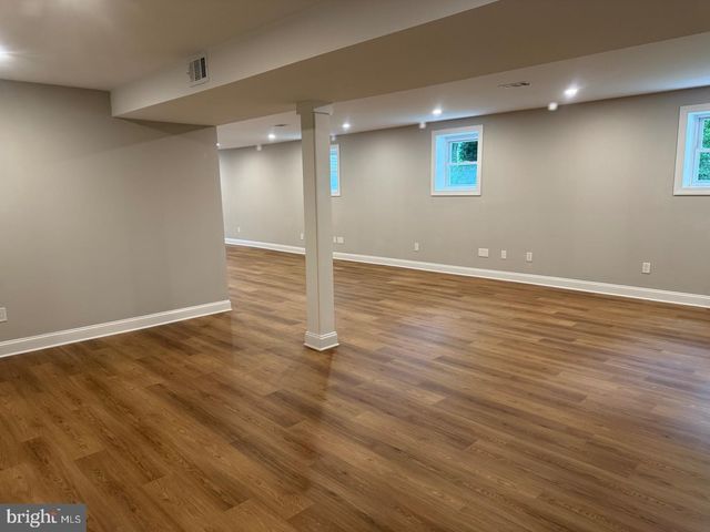 8093 MEETZE RD, Warrenton, VA 20187