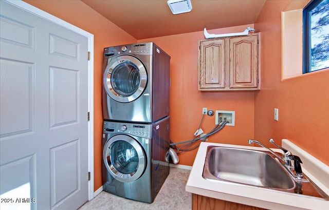 1713 BROKEN ARROW Drive, Prescott, AZ 86303