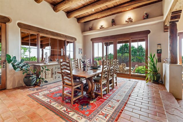 35 Wildhorse, Santa Fe, NM 87506