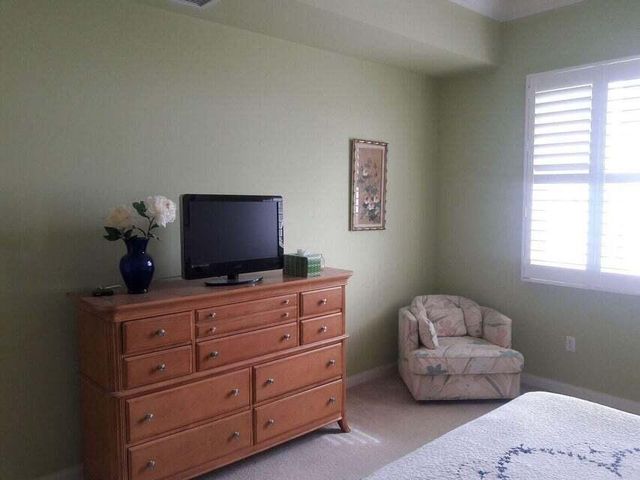 4 Harbour Isle Drive E Ph-4, Fort Pierce, FL 34949