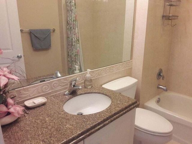 4 Harbour Isle Drive E Ph-4, Fort Pierce, FL 34949