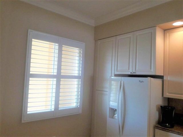 4 Harbour Isle Drive E Ph-4, Fort Pierce, FL 34949