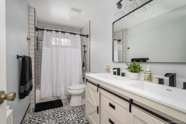 49 Laurel Street, Northport, NY 11768